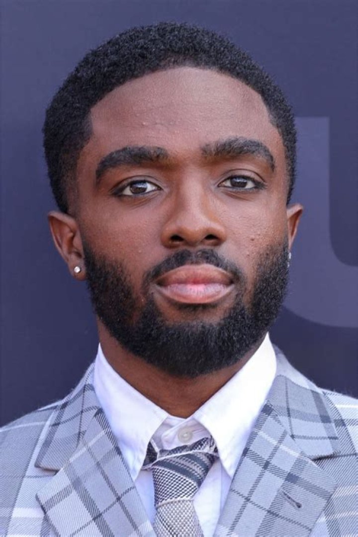 Alex R. Hibbert Height, Weight, Net Worth, Age, Birthday, Wikipedia, Who, Instagram, Biography