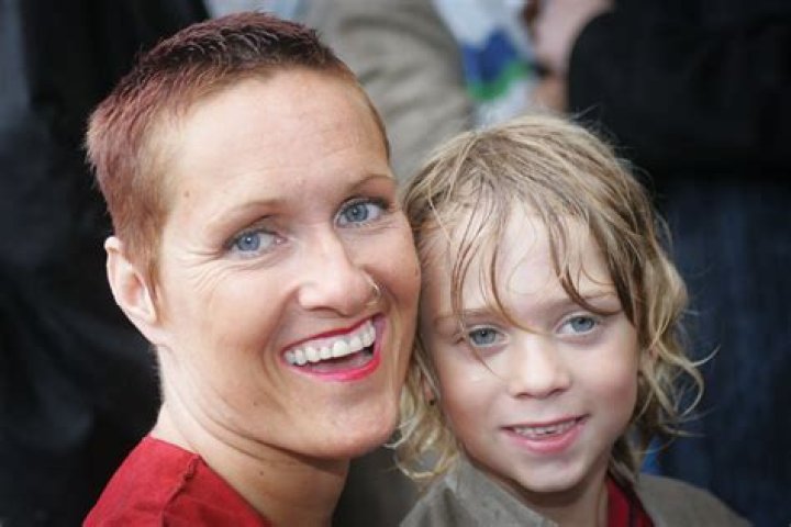 Alison Lapper Height, Weight, Net Worth, Age, Birthday, Wikipedia, Who, Nationality, Biography