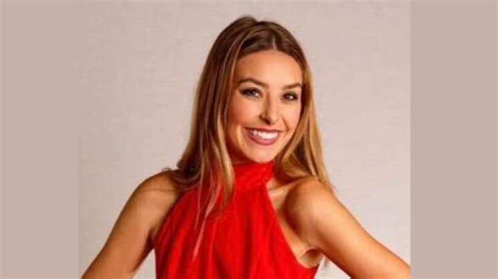 Emily Topper Height, Weight, Net Worth, Age, Birthday, Wikipedia, Who, Nationality, Biography