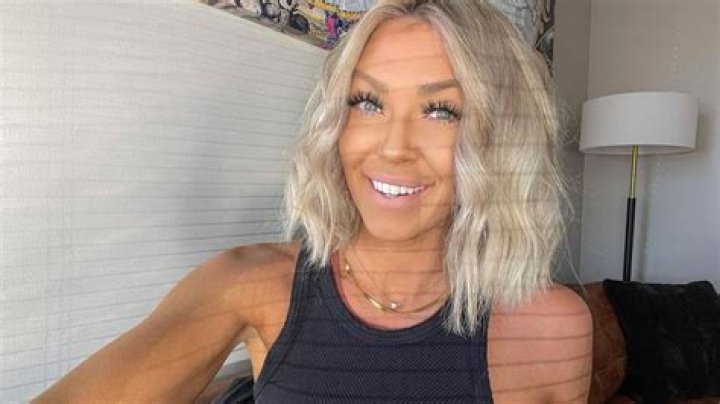 
Fitness Influencer Brittany Dawn Husband Jordan Nelson – Age Wiki – Why Is She Sued? 