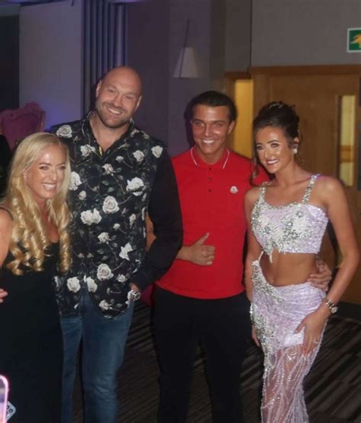 
Is Katie Price Still Engaged? Katie Price Biography, Age, Height, Husband Children, Net Worth And More 