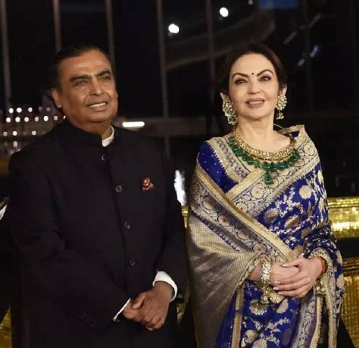 Mukesh Ambani Height, Weight, Net Worth, Age, Birthday, Wikipedia, Who, Instagram, Biography