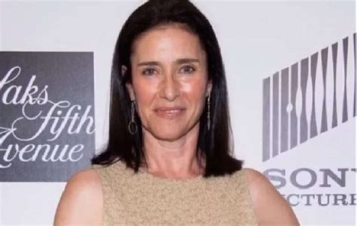 
Robin Winston Height, Weight, Net Worth, Age, Wiki, Who, Instagram, Biography 